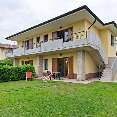 Belvilla By Oyo Near Lazize, With Garden