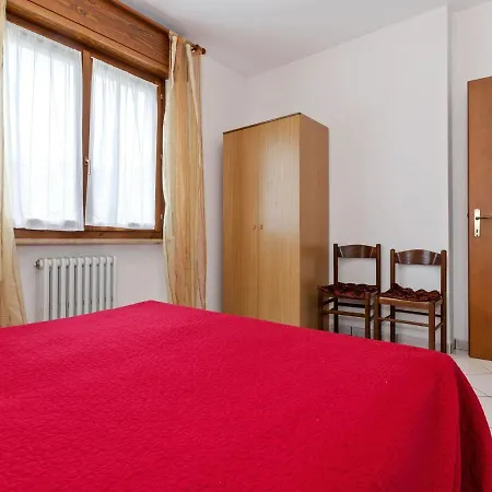 Holiday home Belvilla By Oyo Near Lazize, With Garden