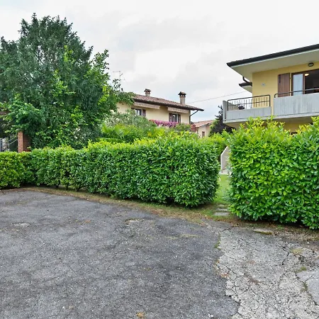 Belvilla By Oyo Near Lazize, With Garden Holiday home *