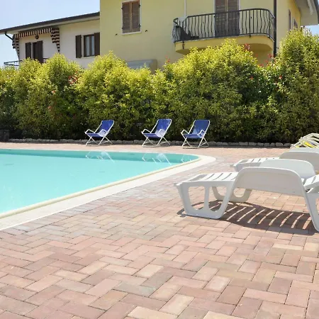Holiday home Belvilla By Oyo Near Lazize, With Garden *