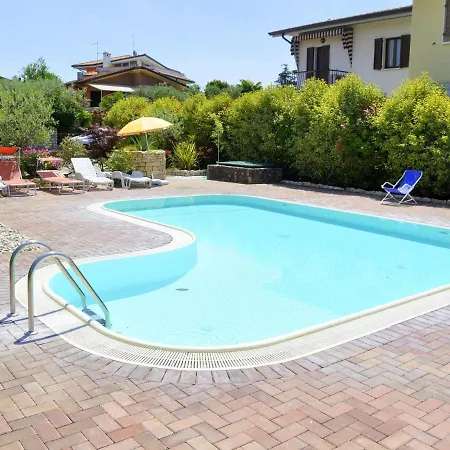 Belvilla By Oyo Near Lazize, With Garden *