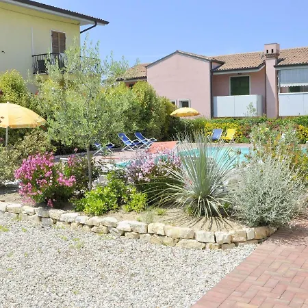 Belvilla By Oyo Near Lazize, With Garden